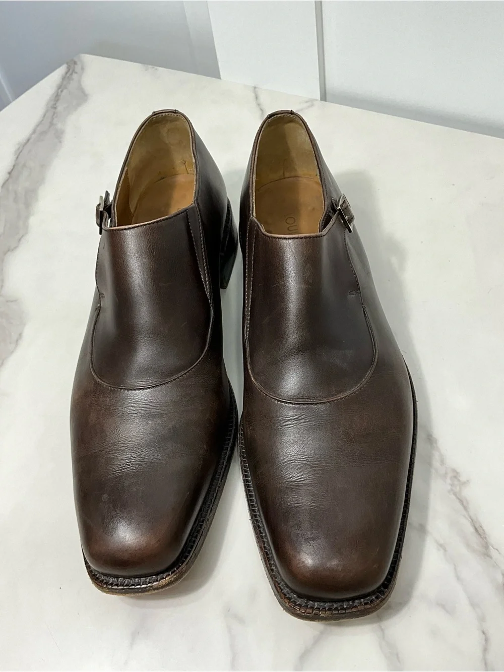 Louis Vuitton classic louis